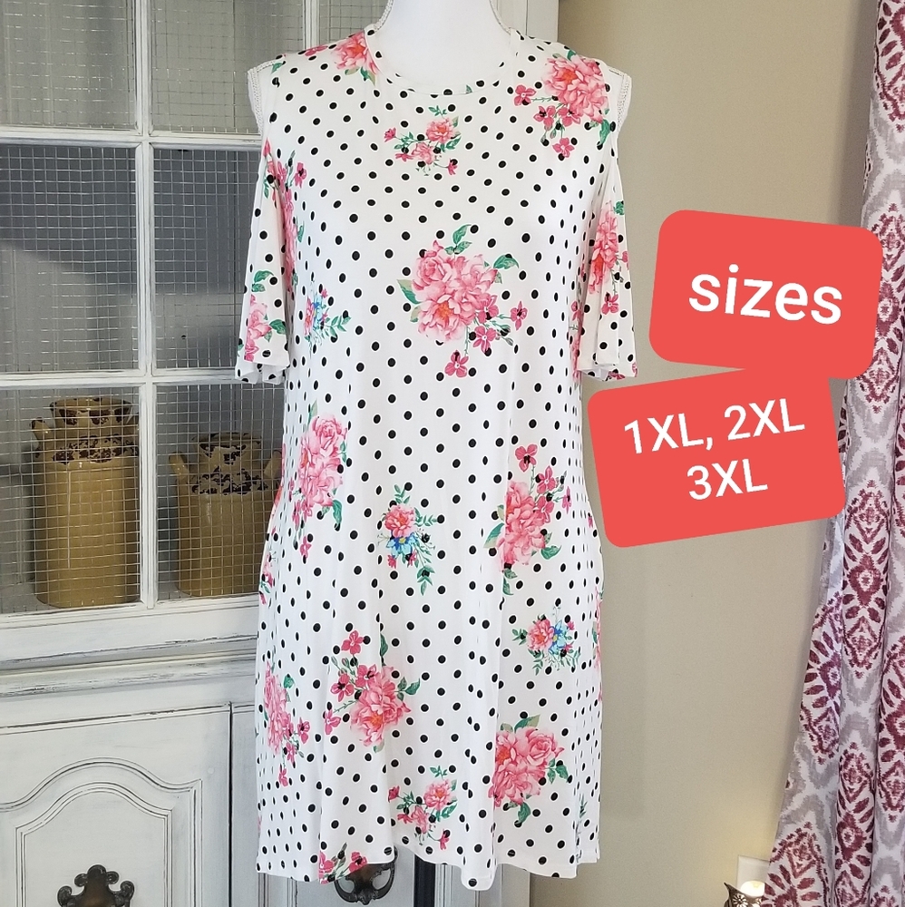 Cold shoulder polka dot flower dress
